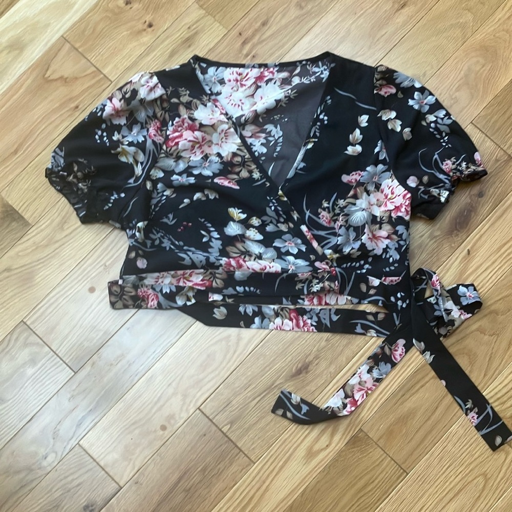 SHEIN Black and Pink Floral Wrap Blouse